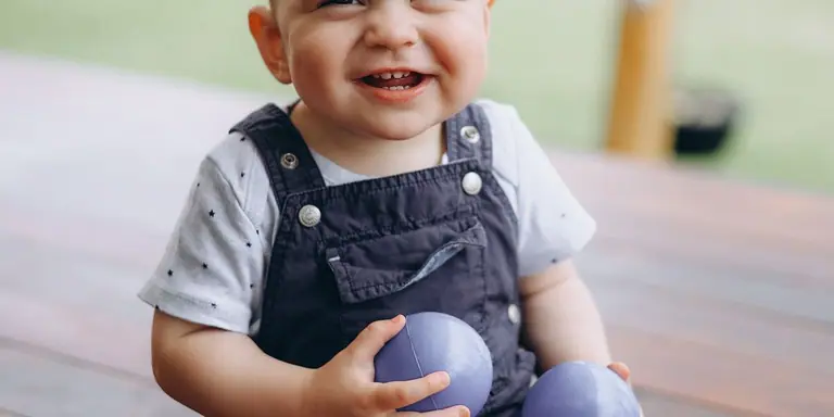 Baby 2 Maanden: Ontwikkeling, Mijlpalen en Tips