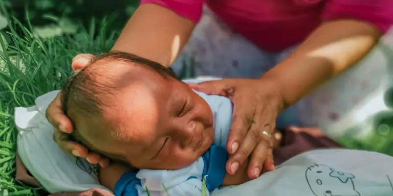Baby 8 Maanden: Ontwikkeling, Mijlpalen en Slaap Regressie