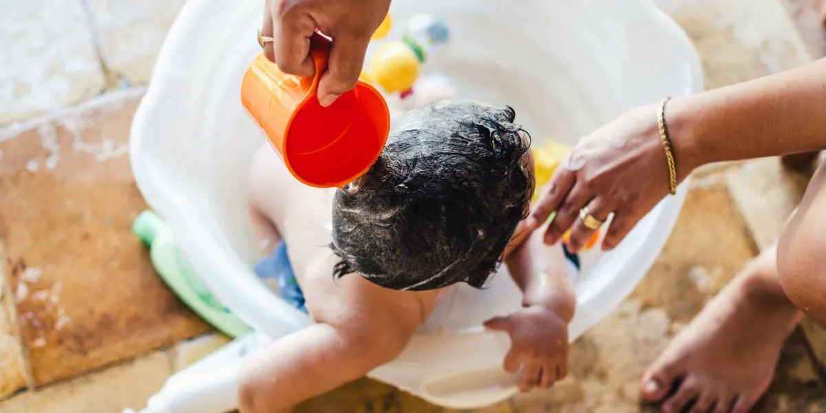 Tandjes Doorkomen Baby: Symptomen, Pijn Verlichten en Wat Te Verwachten