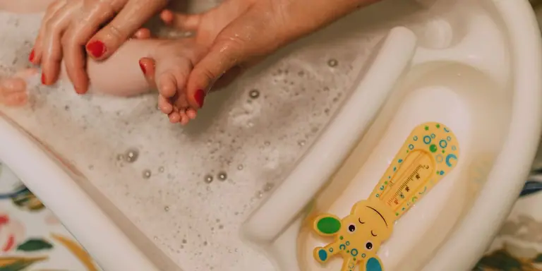 Veilig Babybadje Kiezen: Waar Let Je Op?